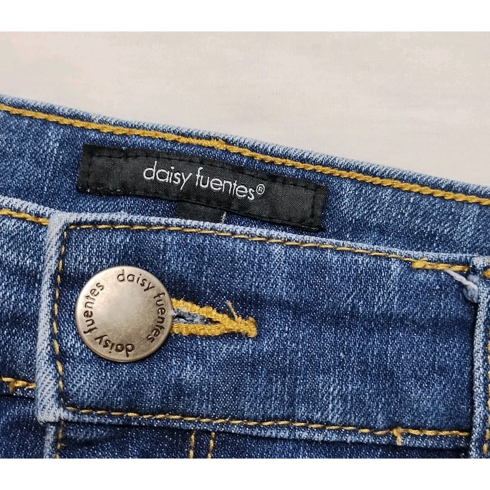 Daisy Fuentes Women's Size 10 Denim 5 Pocket Stretch Blue Jeans Straight Leg - Picture 10 of 12